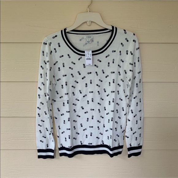 J. Crew Sweaters - J Crew Pineapple Sweater sz xs